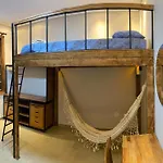 Casa 364 Santos Dorm Privativo 2 Com Alexa